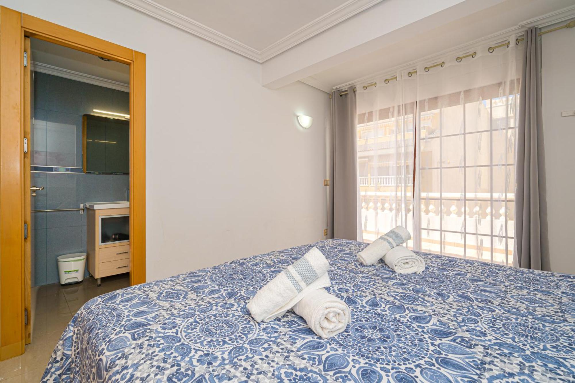 Front Line Apartment Jakarta 2 坎佩略 外观 照片